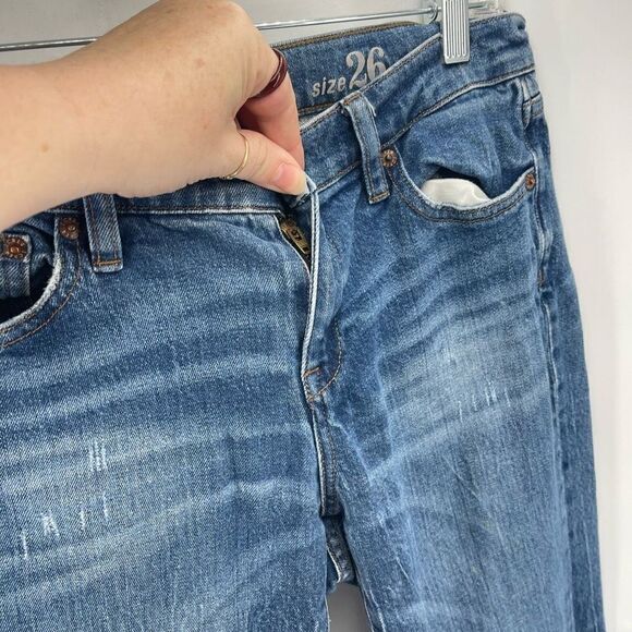 J Crew Womens Broken In Boyfriend Jeans 5 Pocket Medium Wash Denim Blue Size 26 - Picture 4 of 12